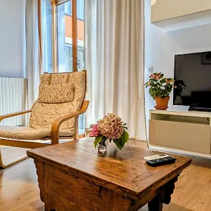 Apartment Viale Puccini - Free Gated Parking - 3 Minutes From Center, Lucca