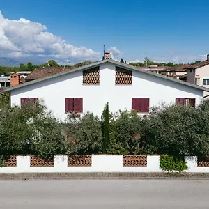 Enzo's House Lucca