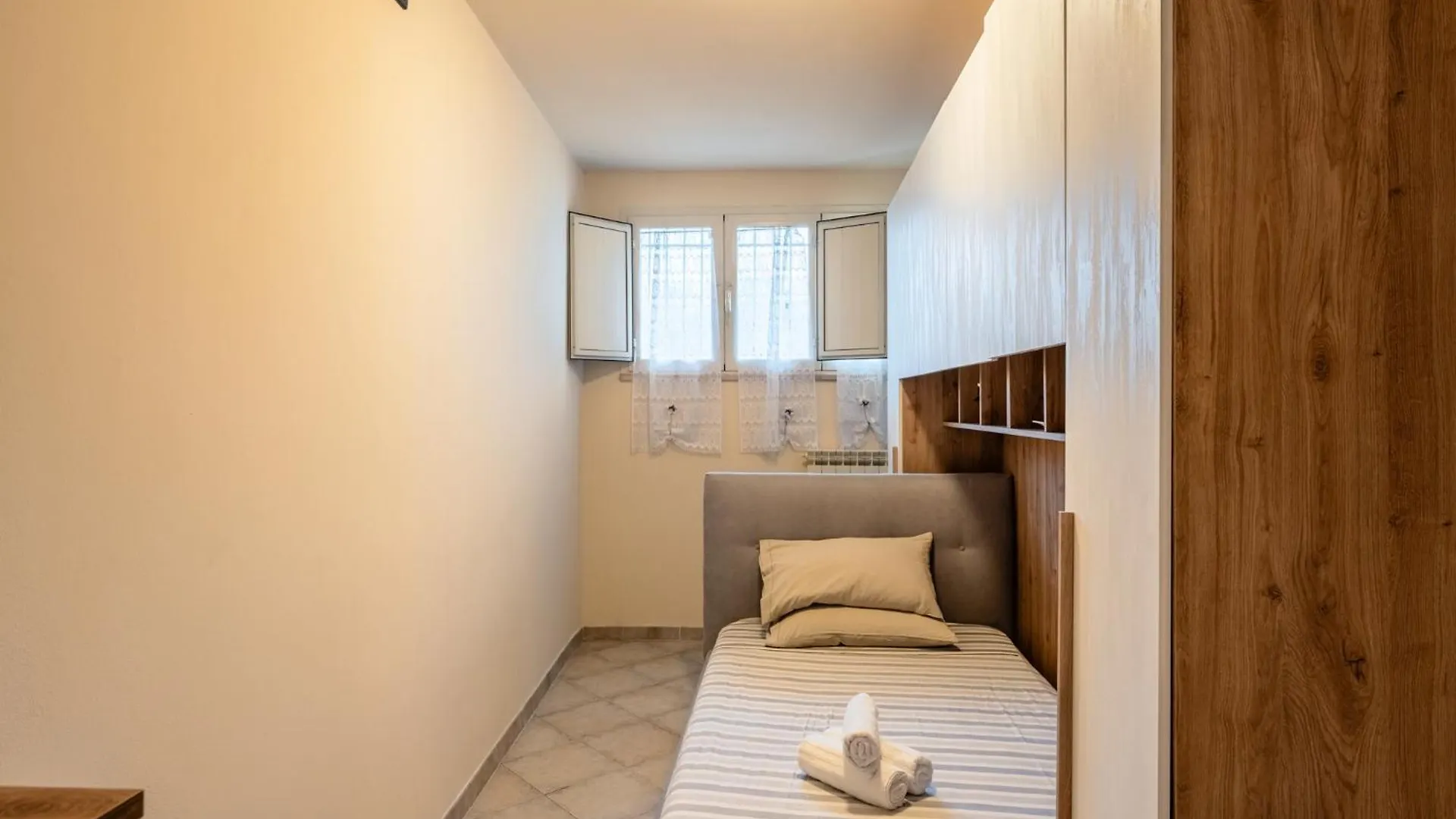 Casa Angeli - By The River Lucca Italy